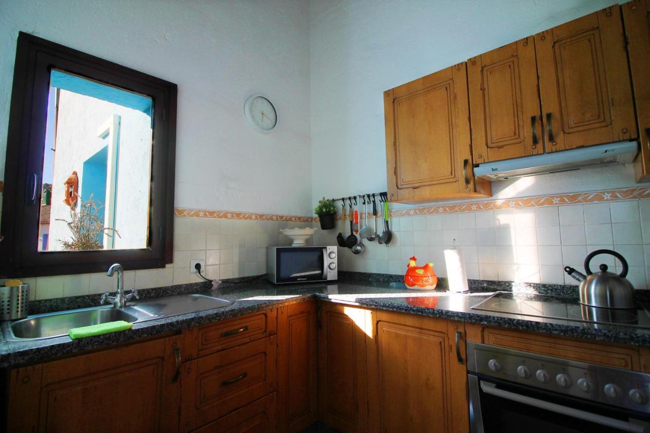 Casas Rurales Juzcar Centro Exteriör bild