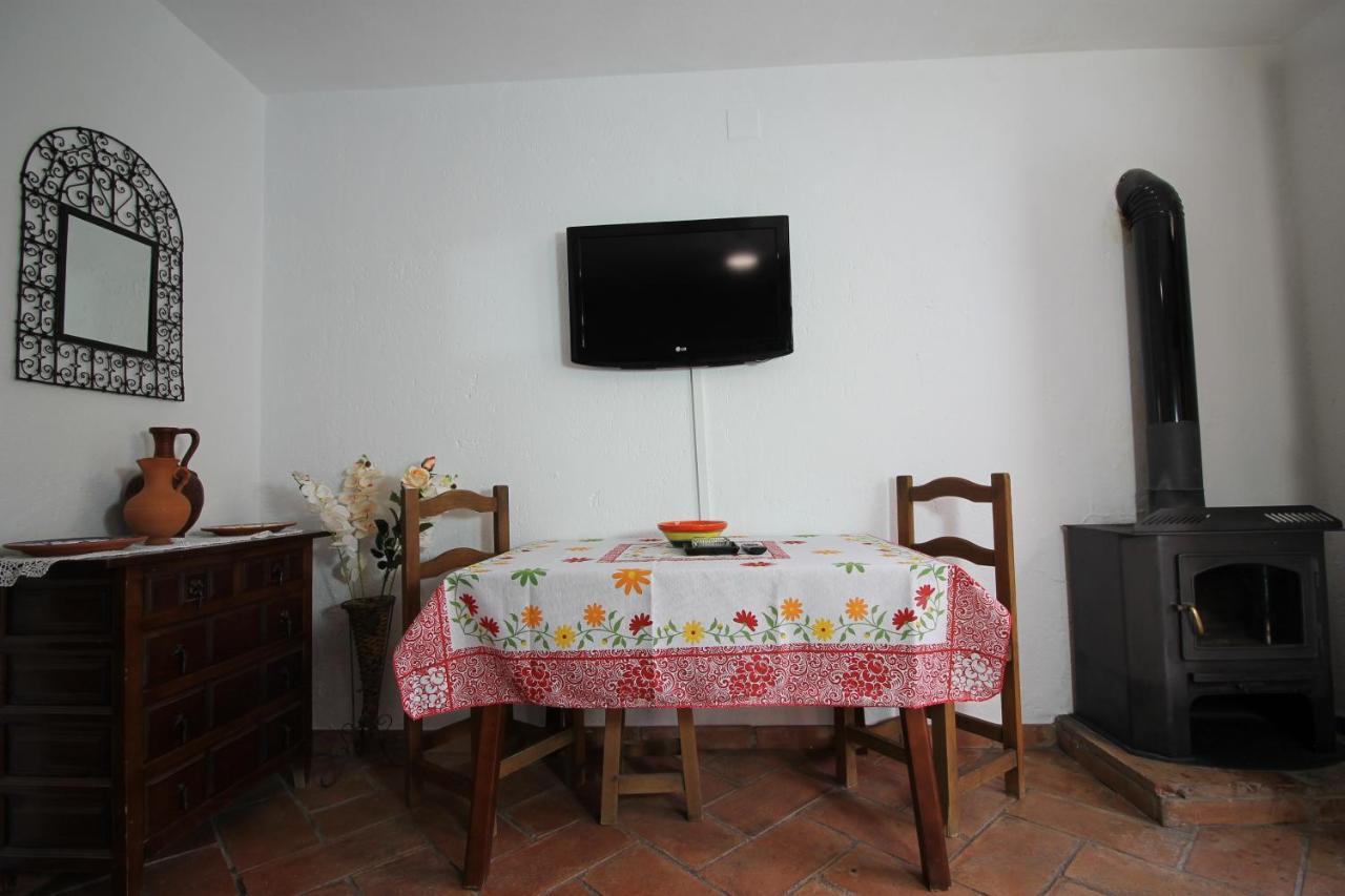 Casas Rurales Juzcar Centro Exteriör bild