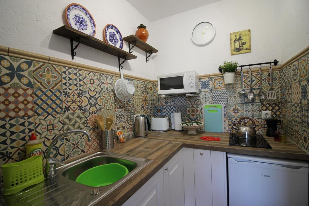 Casas Rurales Juzcar Centro Exteriör bild